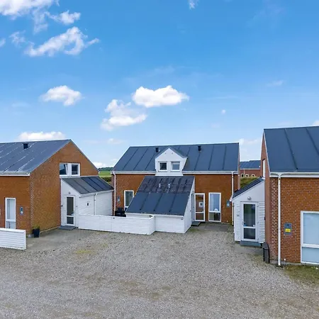 Reija - 2-3km From The Sea By Interhome شقة